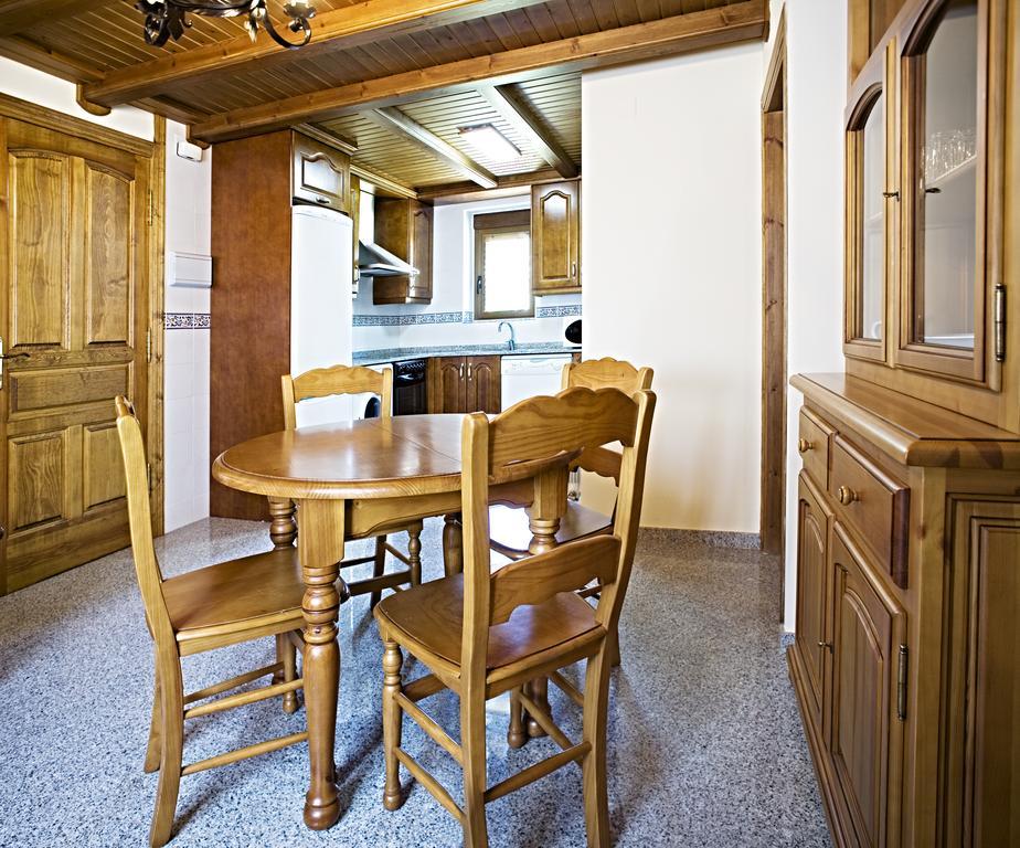 Apartamentos Casa Buisan Брото Номер фото